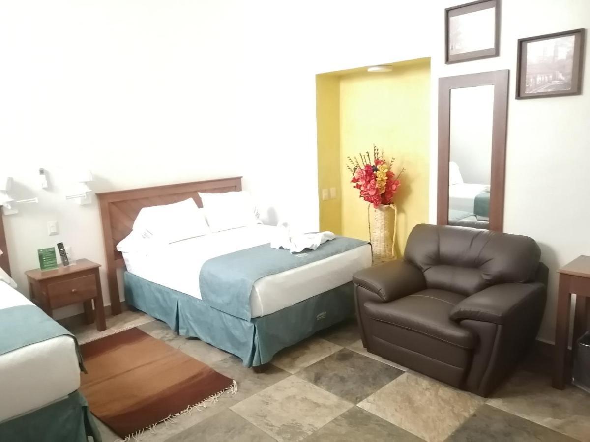 Oaxaca Casa Esmeralda Hotel מראה חיצוני תמונה